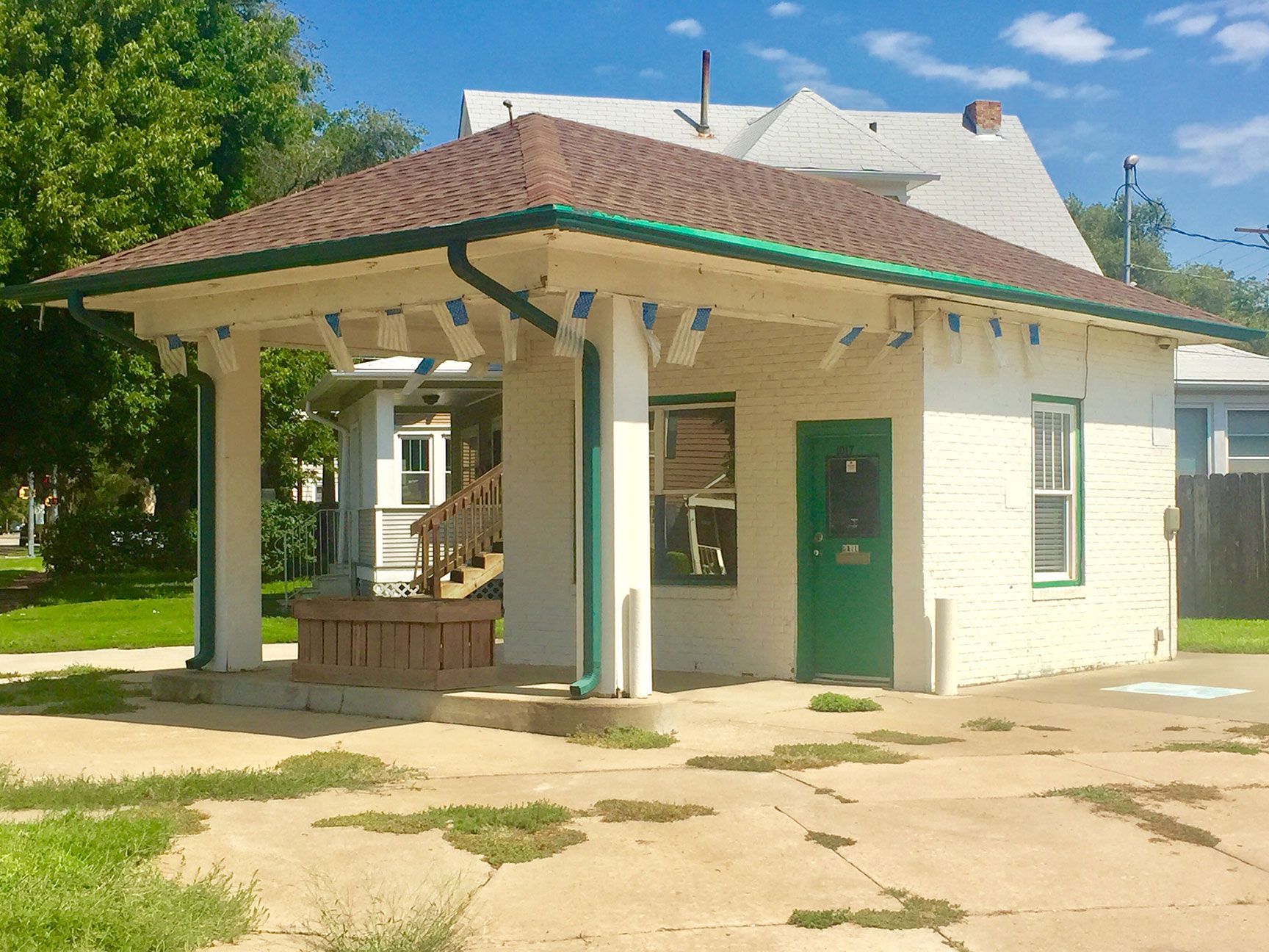 old gas station, building, Salina, Kansas