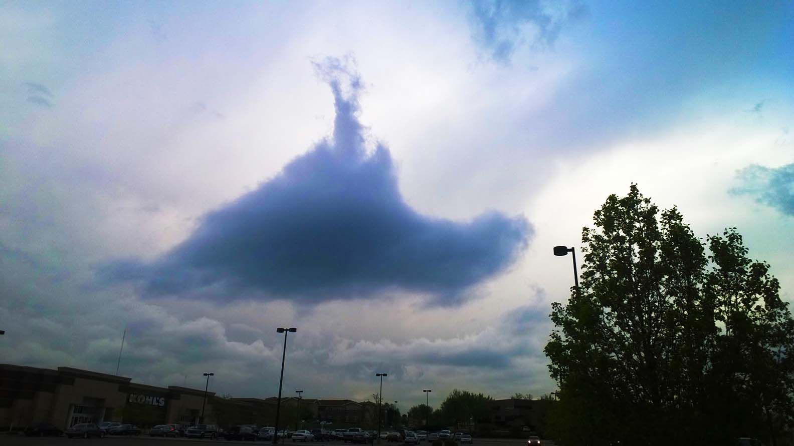 Strange cloud in Denver, Colorado 
