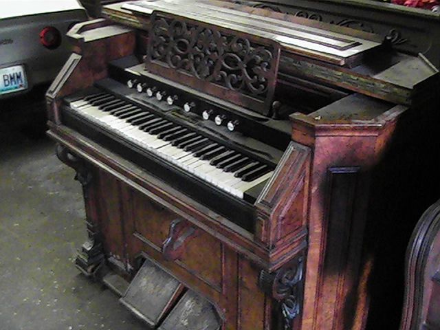 Alexandre Harmonium Pump Organ