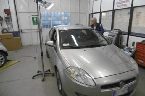 riparazione auto con danni da grandine
