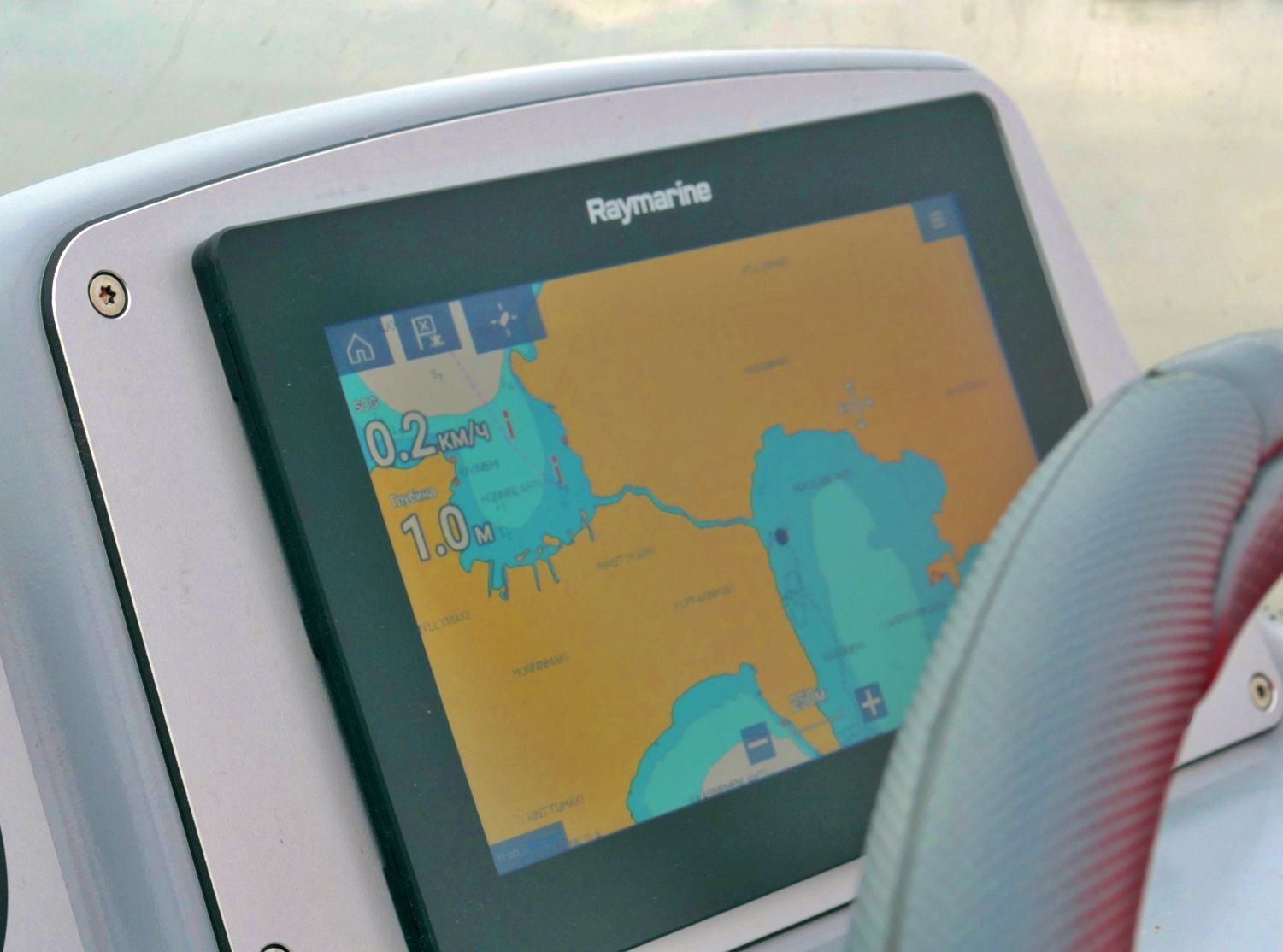 Raymarine navigation