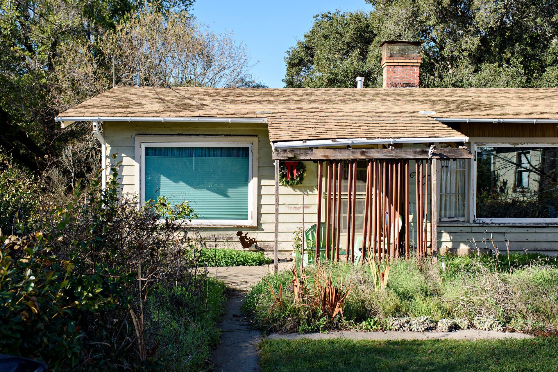 House exterior with siding trim