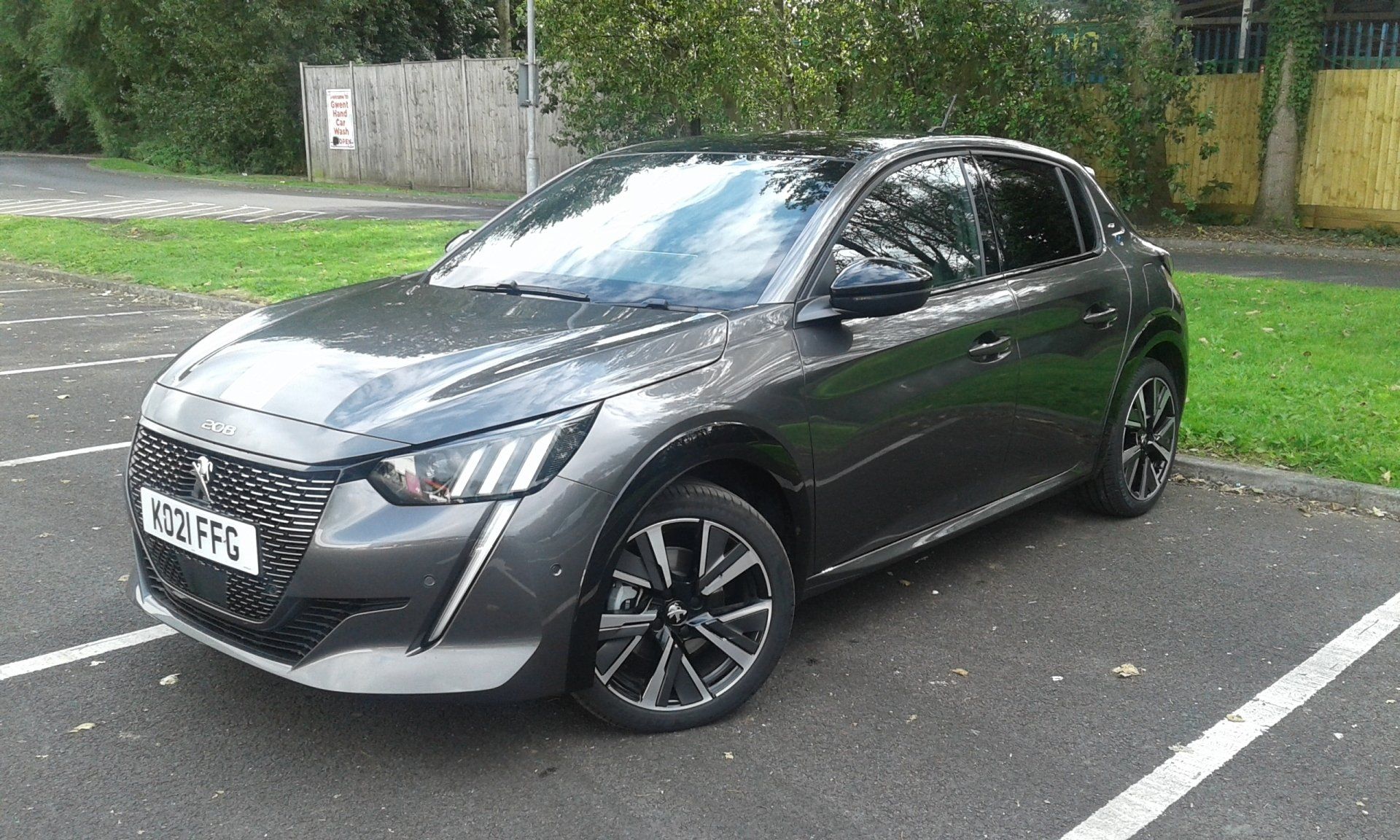 Driving instructor Roadrunner Driving School