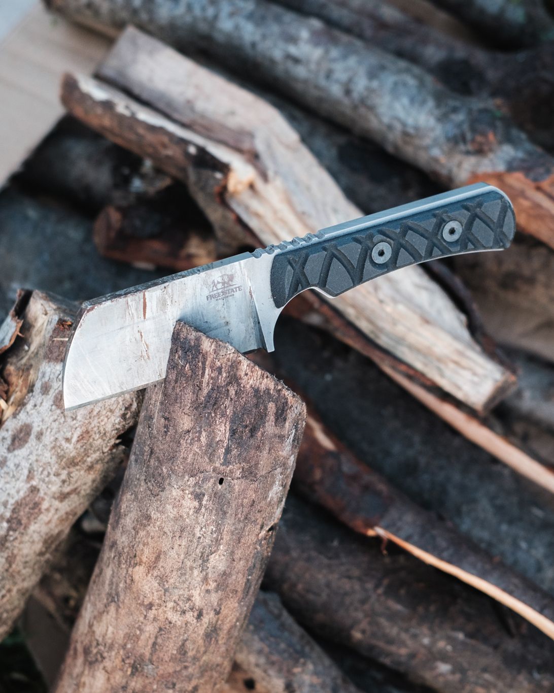 Butcher sheepsfoot knife crafted from D2 tool steel by Free State Machining