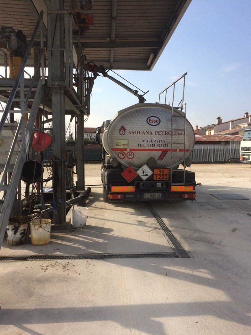 distributore di gasolio