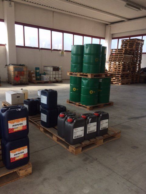 magazzino stoccaggio lubrificanti