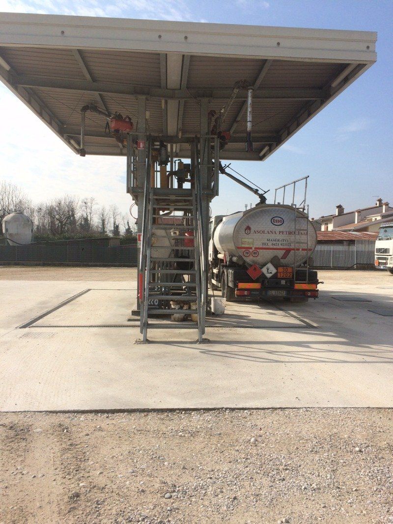 autocisterna trasporto gasolio