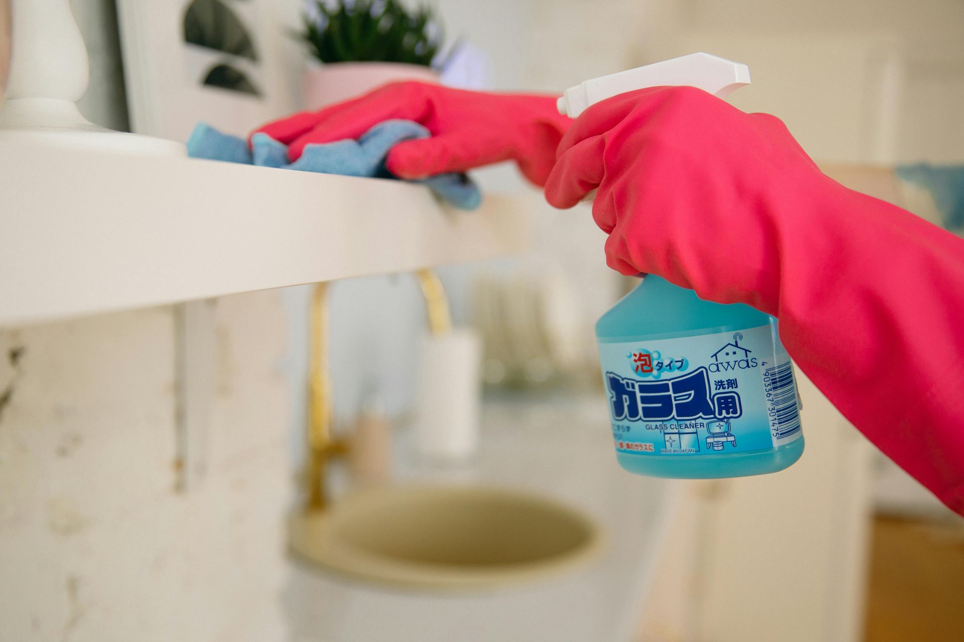 Moving Soon? Don’t Let Dirt Cost You.