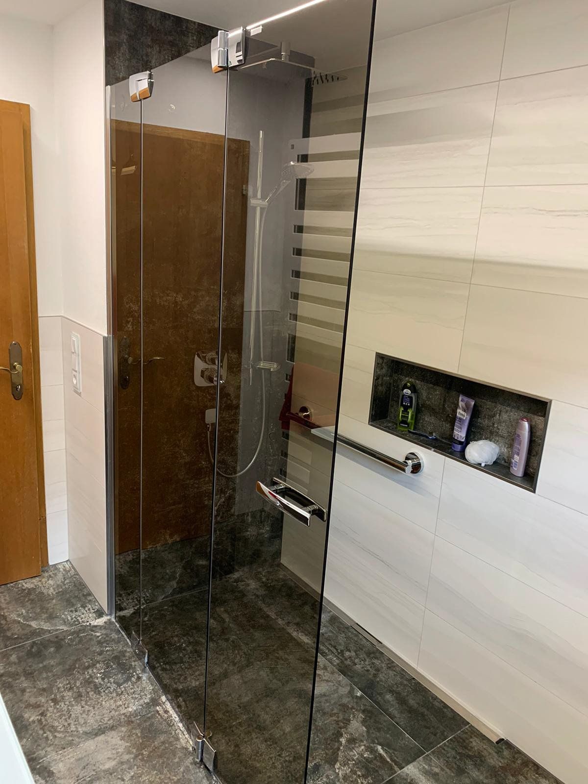 Alexander Praxmarer, Hafner, Fliesenleger, Fliesen