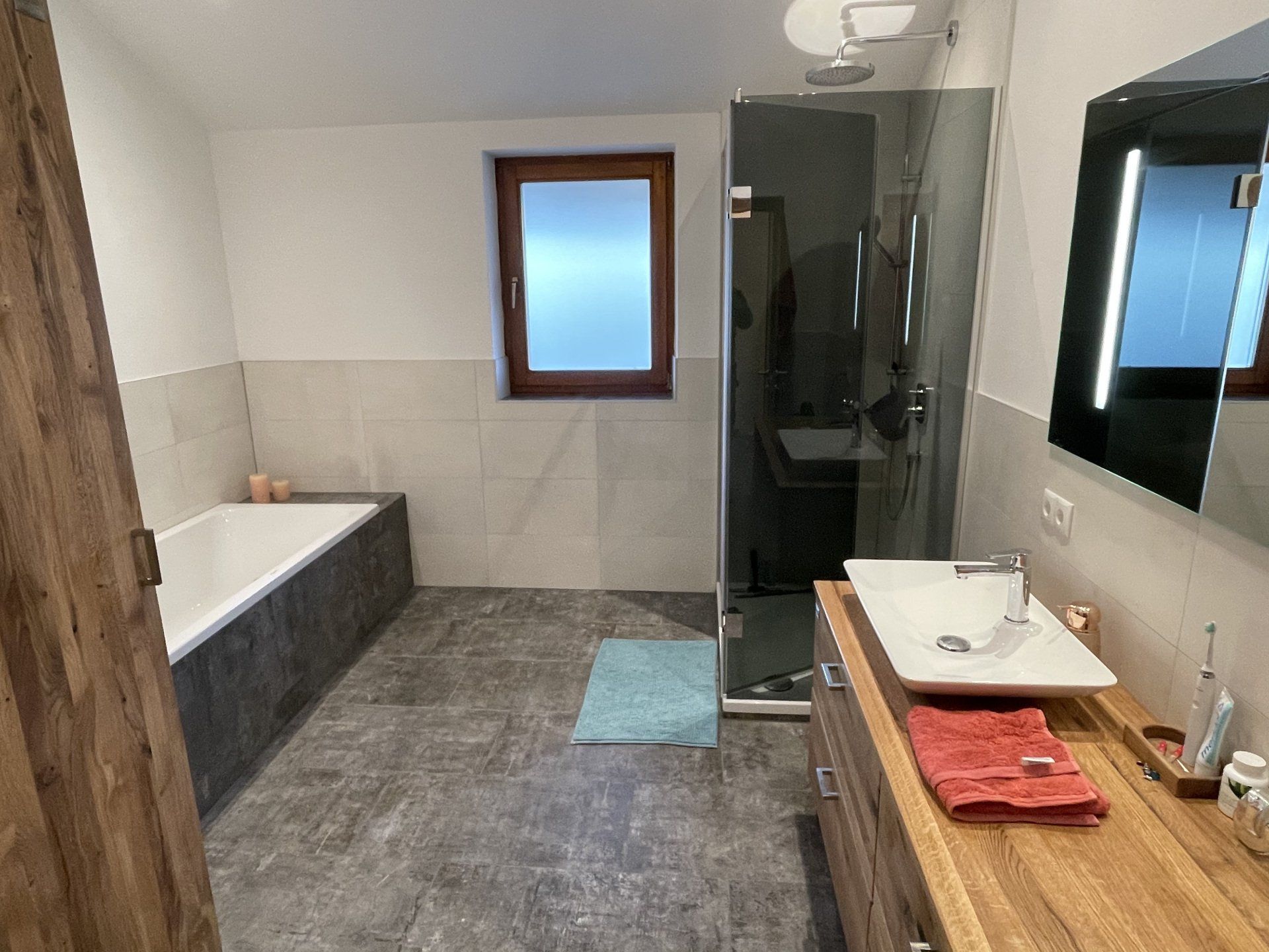 Alexander Praxmarer, Hafner, Fliesenleger, Fliesen