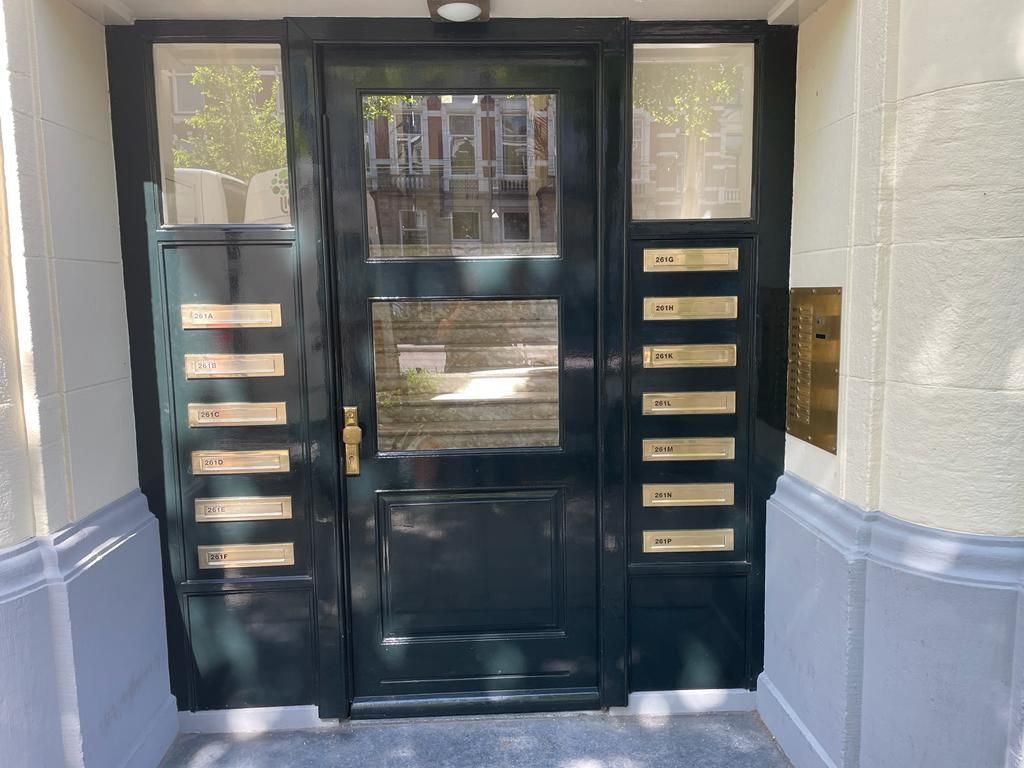 Messing brievenbussen graveren