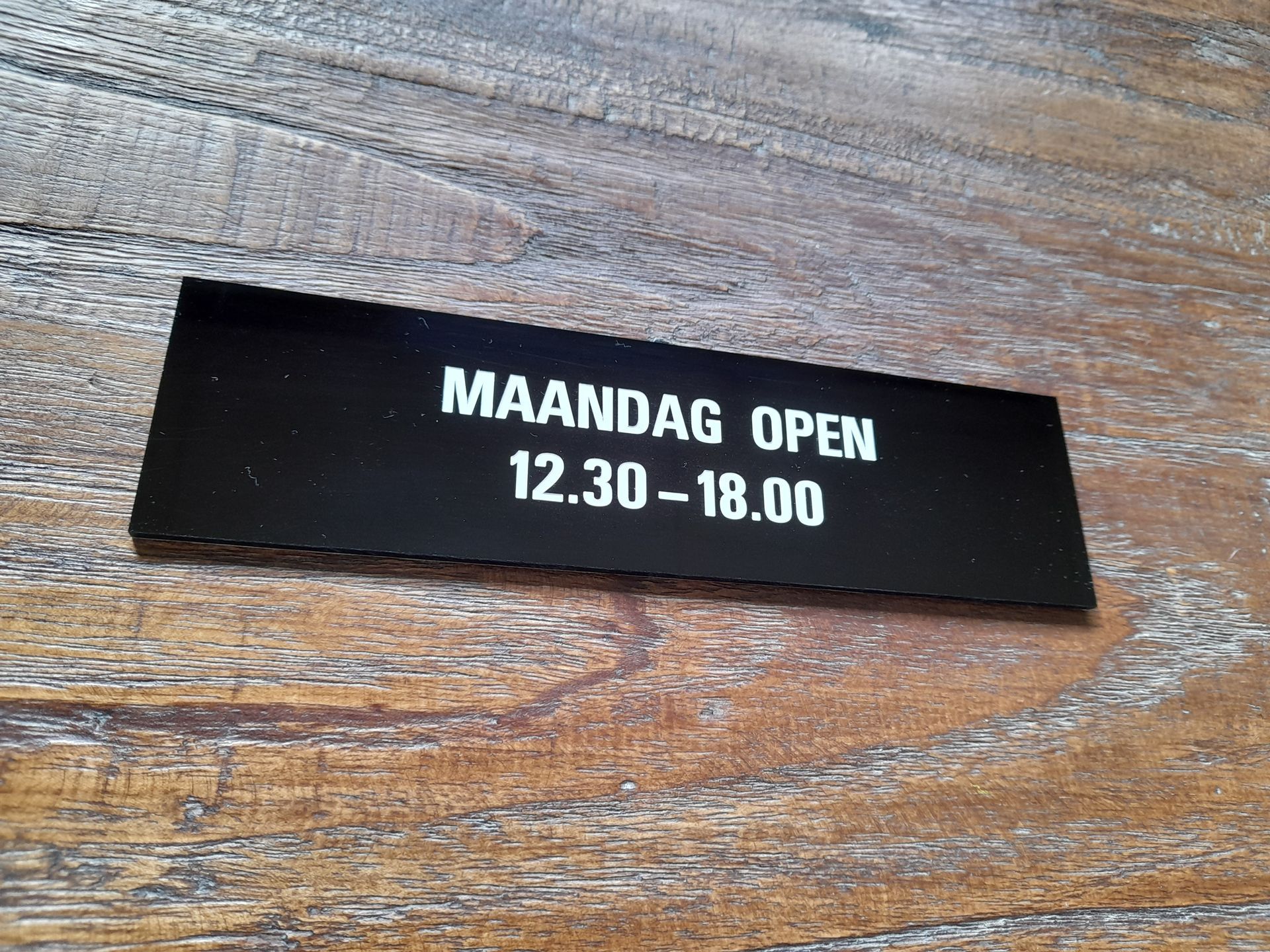 Plexiglas graveren Naambordenservice Amsterdam