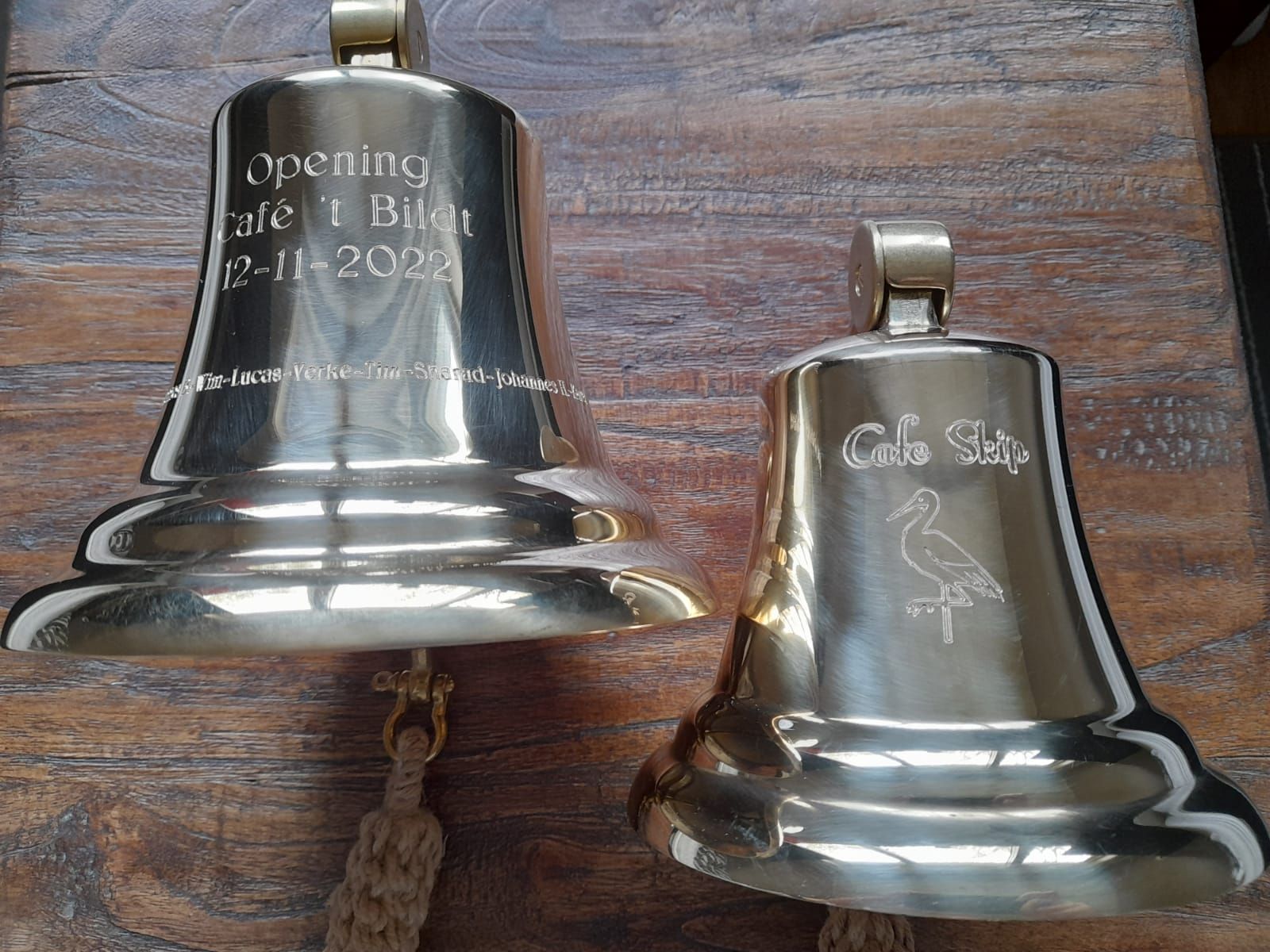 Kroegbel graveren Naambordenservice Amsterdam