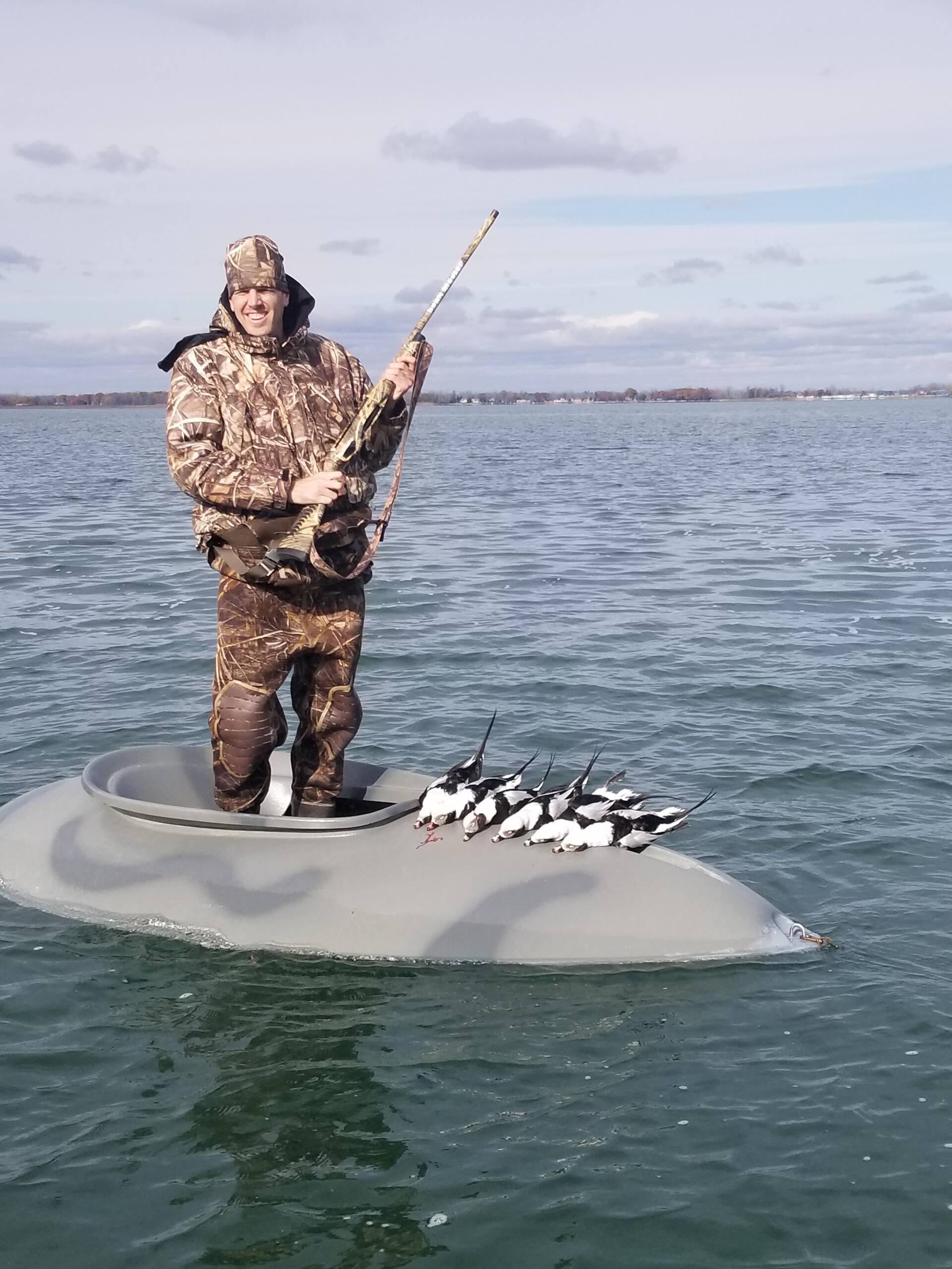 Layout Boat Hunts For Sea Ducks Big Water Waterfowl Hunting Layout Boat Hunts For Sea Ducks Big Water Waterfowl Hunting