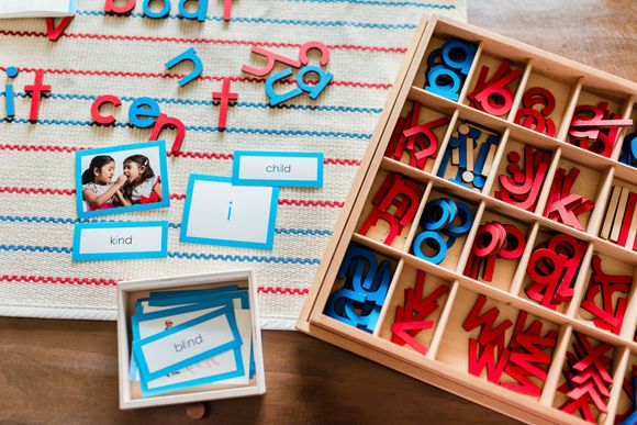 Letters in a box, phonemes