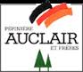 Un logo pour une entreprise appelée auclair avec un arc-en-ciel et deux arbres.