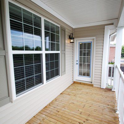 Balcony | Ashton Brooke of Beavercreek