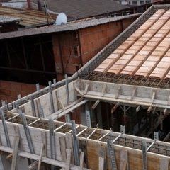 Tetto in costruzione