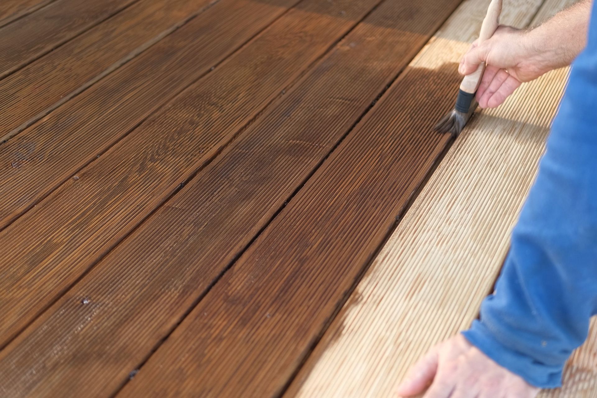 deck staining in summer