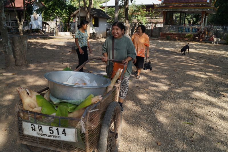 Vorbereitung zur Hauseinweihung