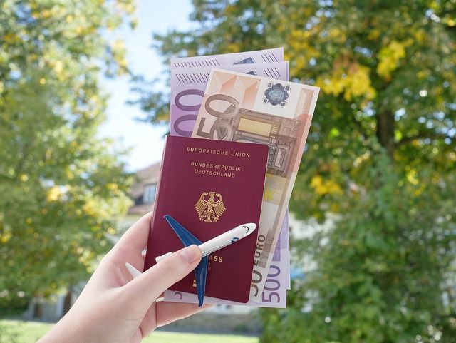 Reisepass Deutschland und Geld