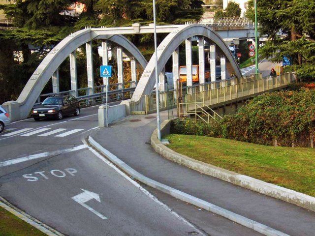 ponte per auto
