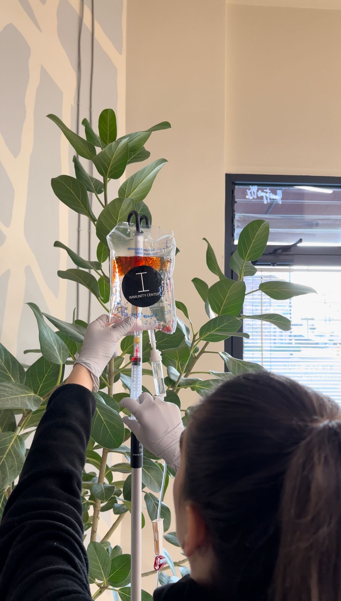 IV Drip For Woman — Burbank, CA — Immunity Center