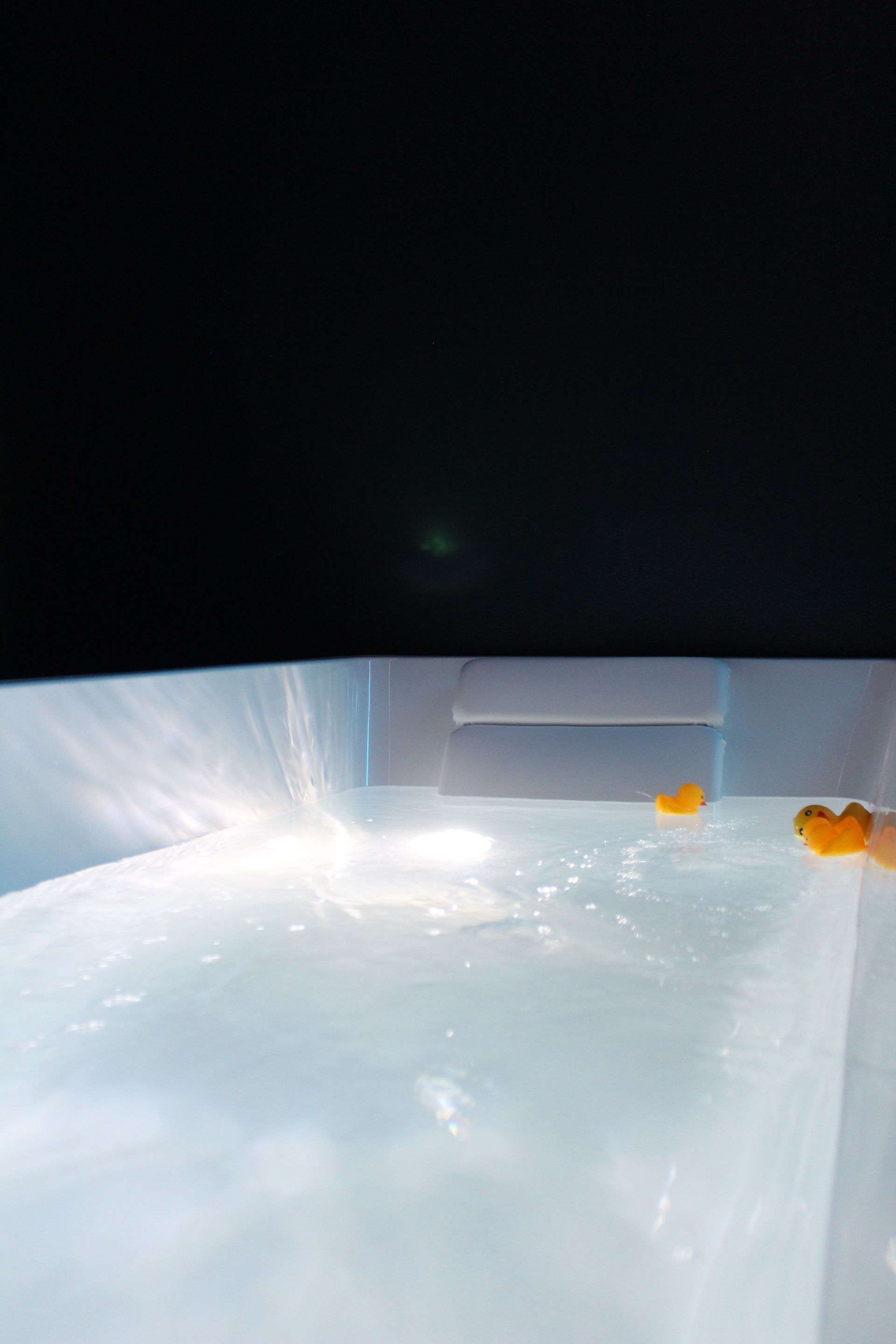 Woman In Cold Bath — Burbank, CA — Immunity Center