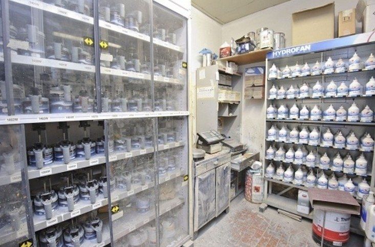 Verniciatura carrozzeria auto