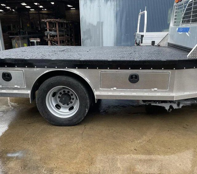 A Custom Metal Ute Tray on a Truck