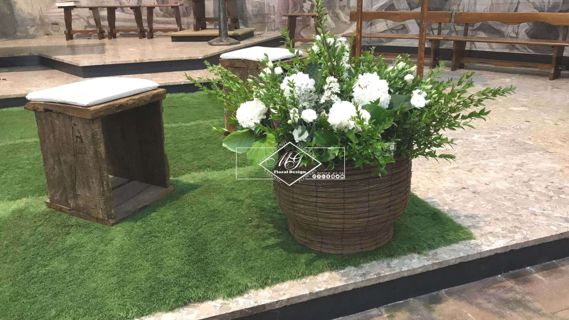 Addobbi floreali dentro vaso