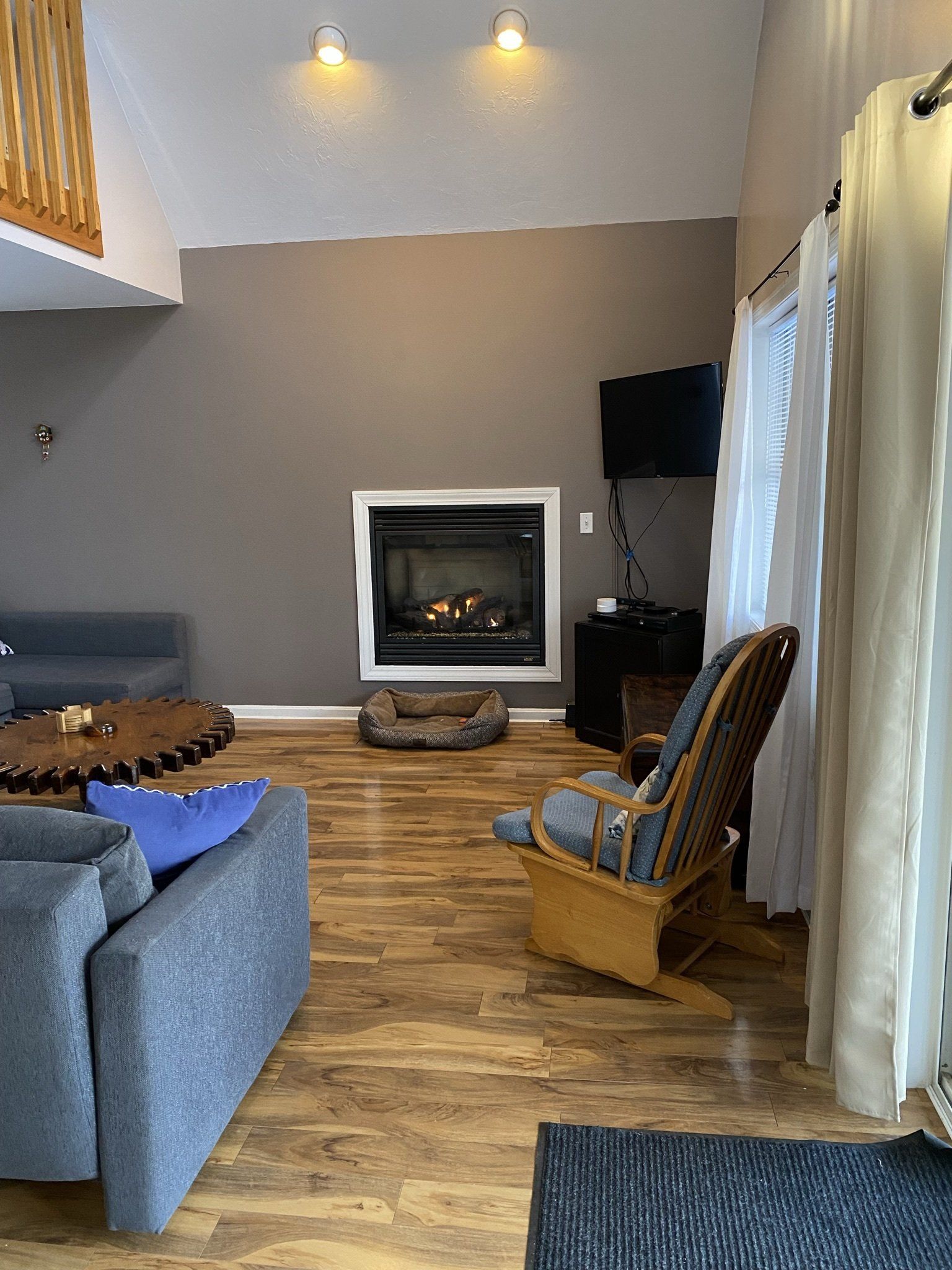 Ruffhouse Rentals, Dog Friendly Vacation Rentals in NH