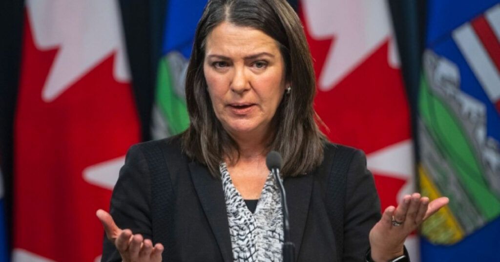 Top Canadian politician apologizes to unvaccinated, “we were wrong…” she makes unprecedented promise…