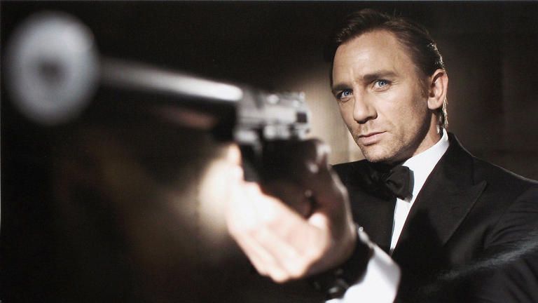 Bond actor has solution to prevent franchise from going woke