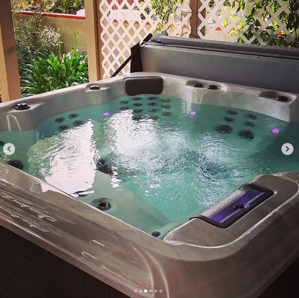 quality customizable spa