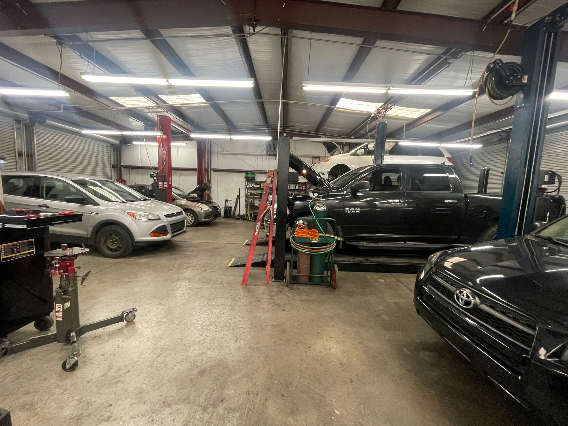 shift-it transmission auto repair shop photo