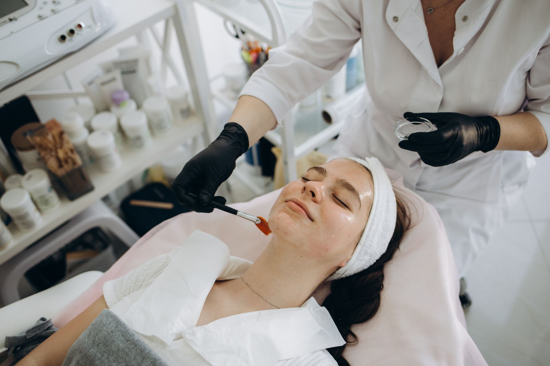 First-Time Chemical Peel Guide: What to Expect