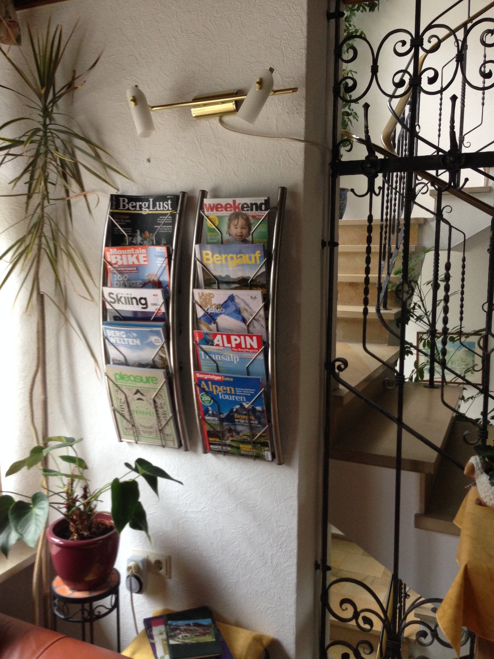 Prospekte Brochures Magazines Bed Pension Lofer Salzburg