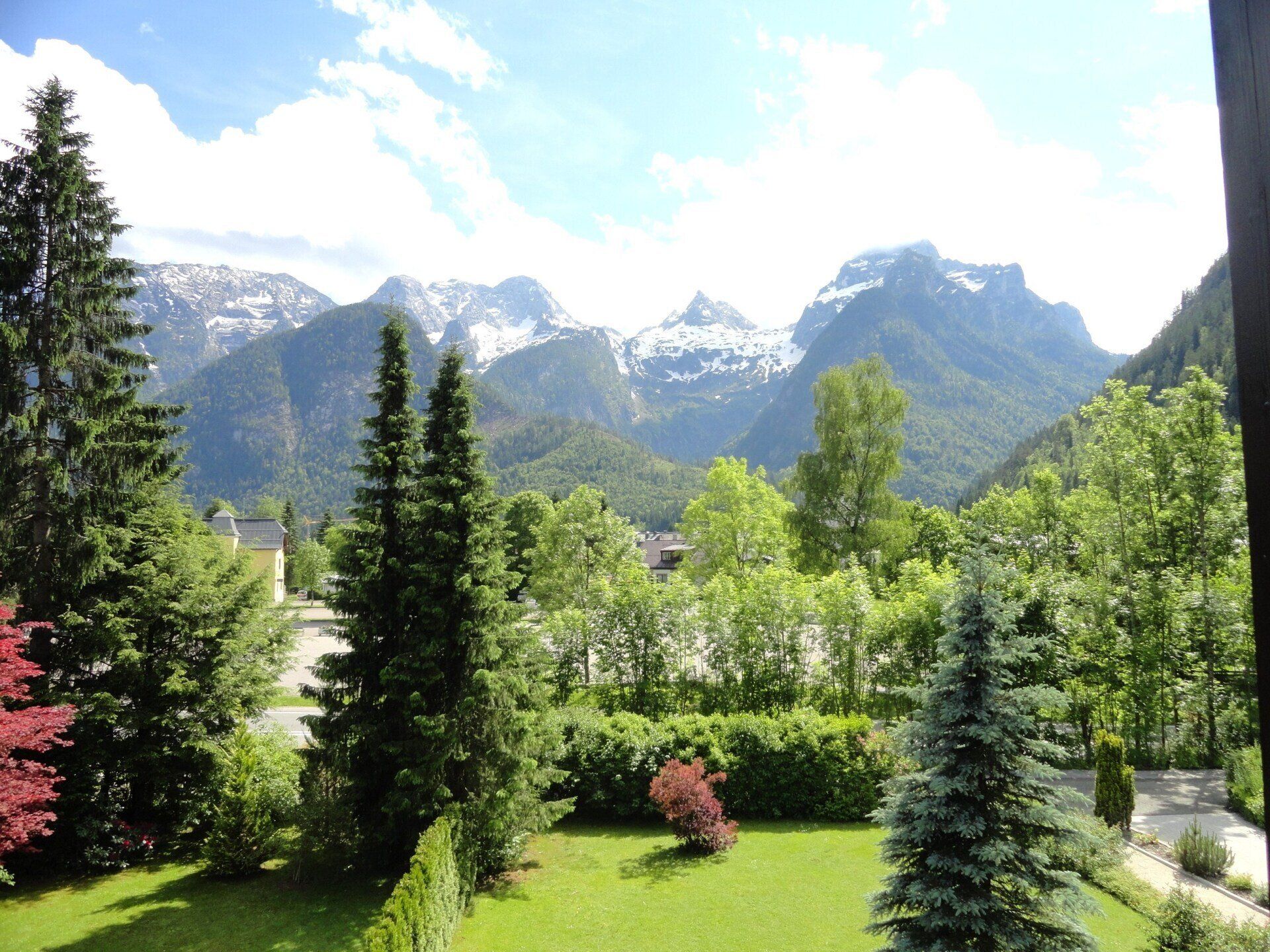 Garden Liegewiese Bed Pension Lofer Salzburg