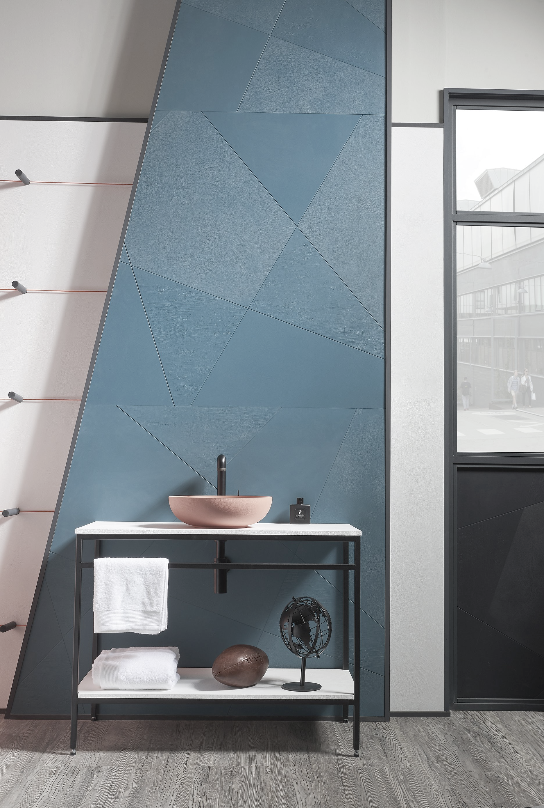 Minimalistic designer basin