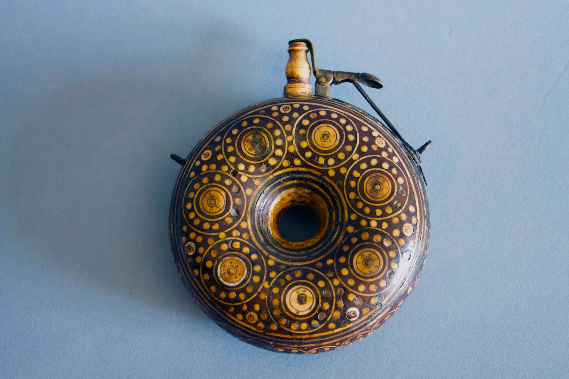 Fiaschetta porta polvere da sparo