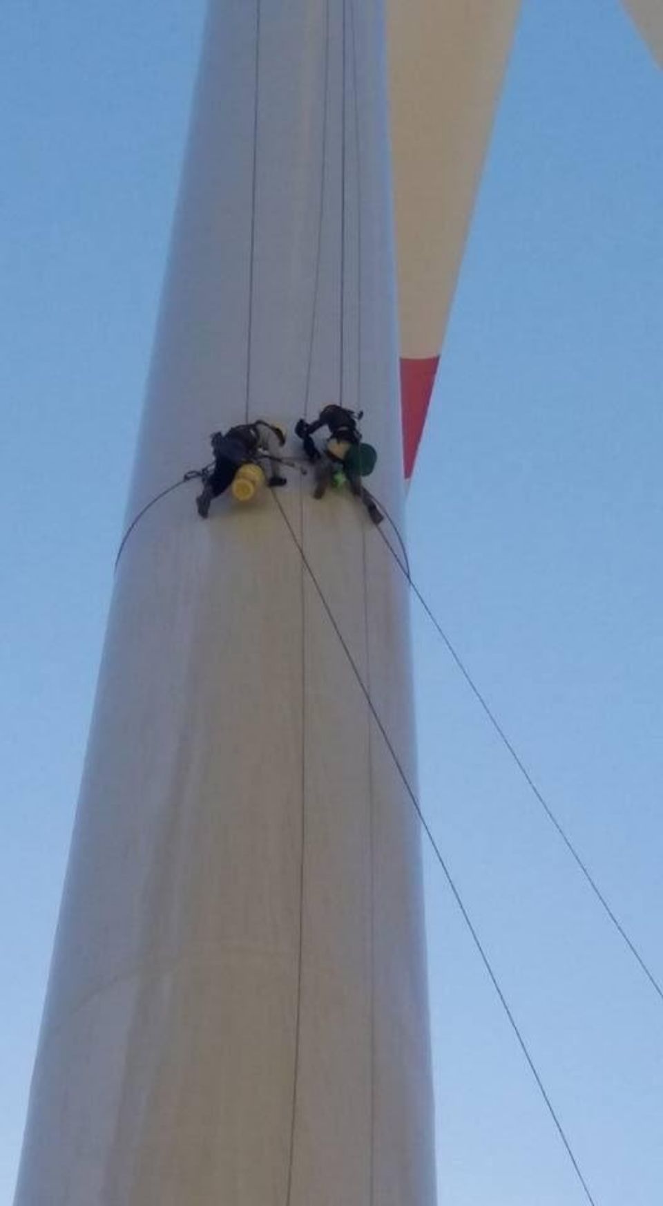 lavoro in quota su viadotto stradale