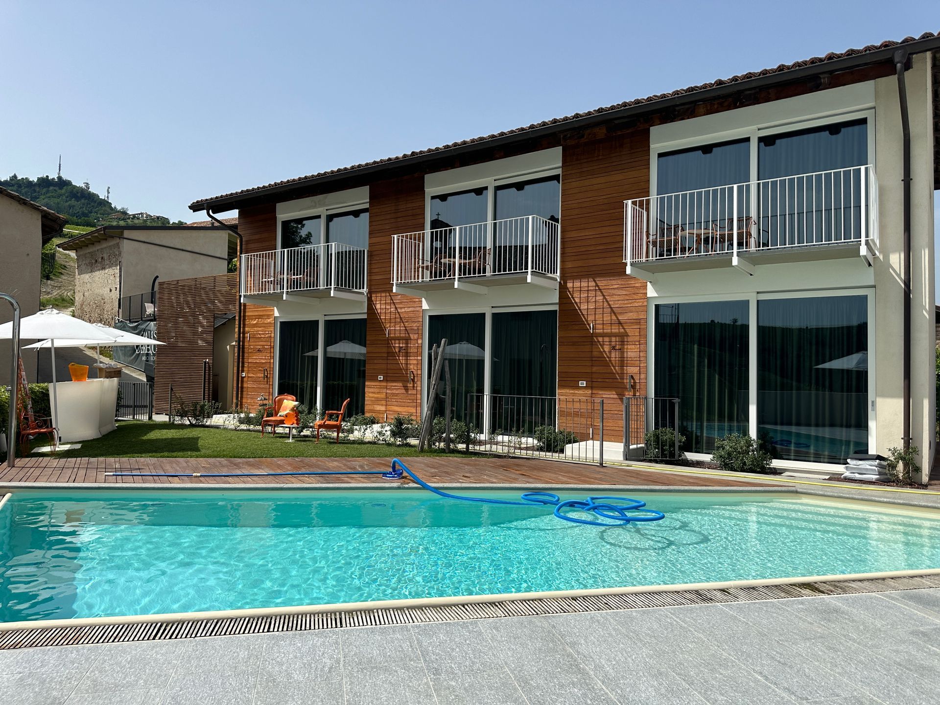 o	Palas Cerequio Barolo Cru Resort La Morra