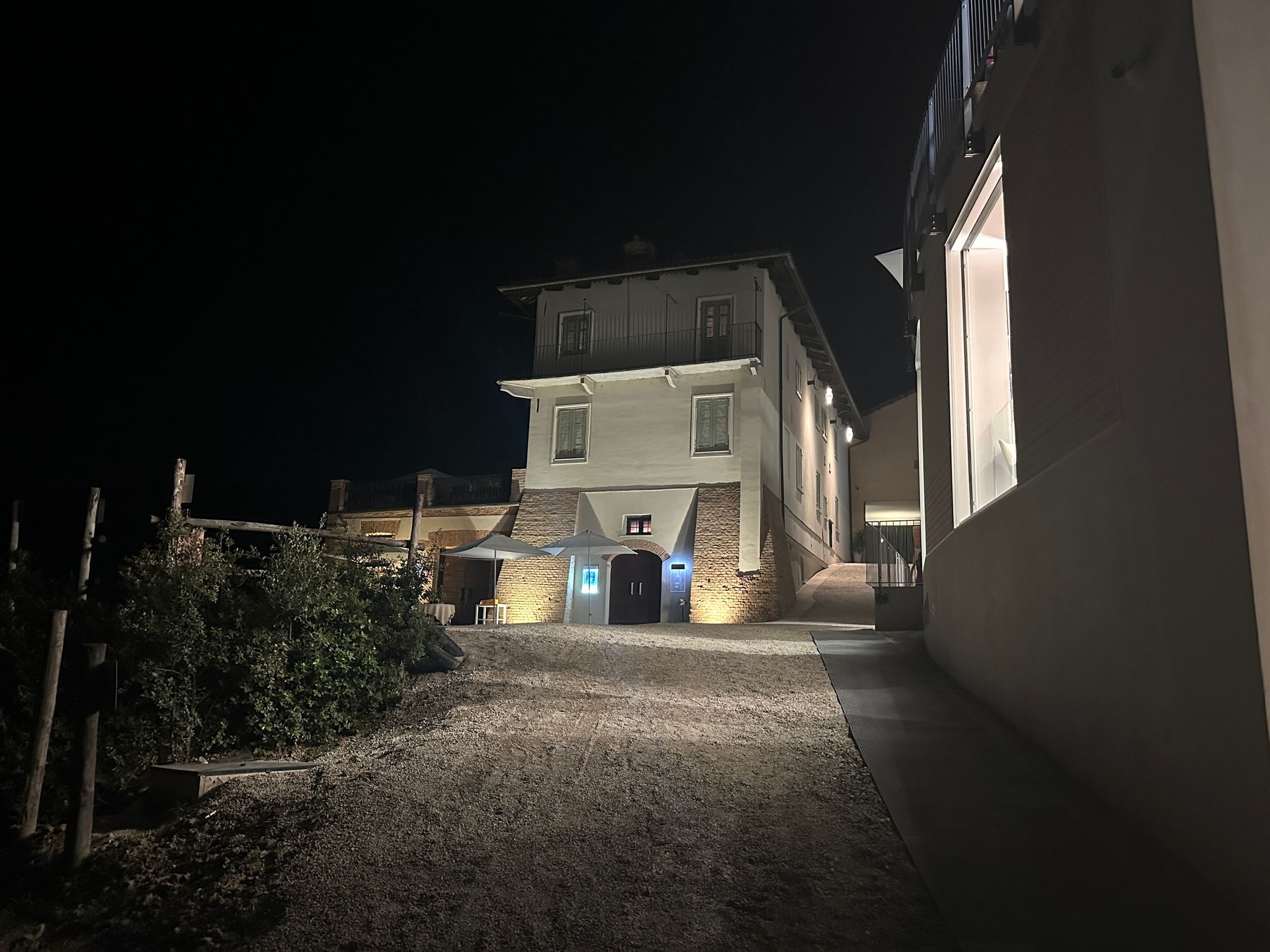 o	Palas Cerequio Barolo Cru Resort La Morra