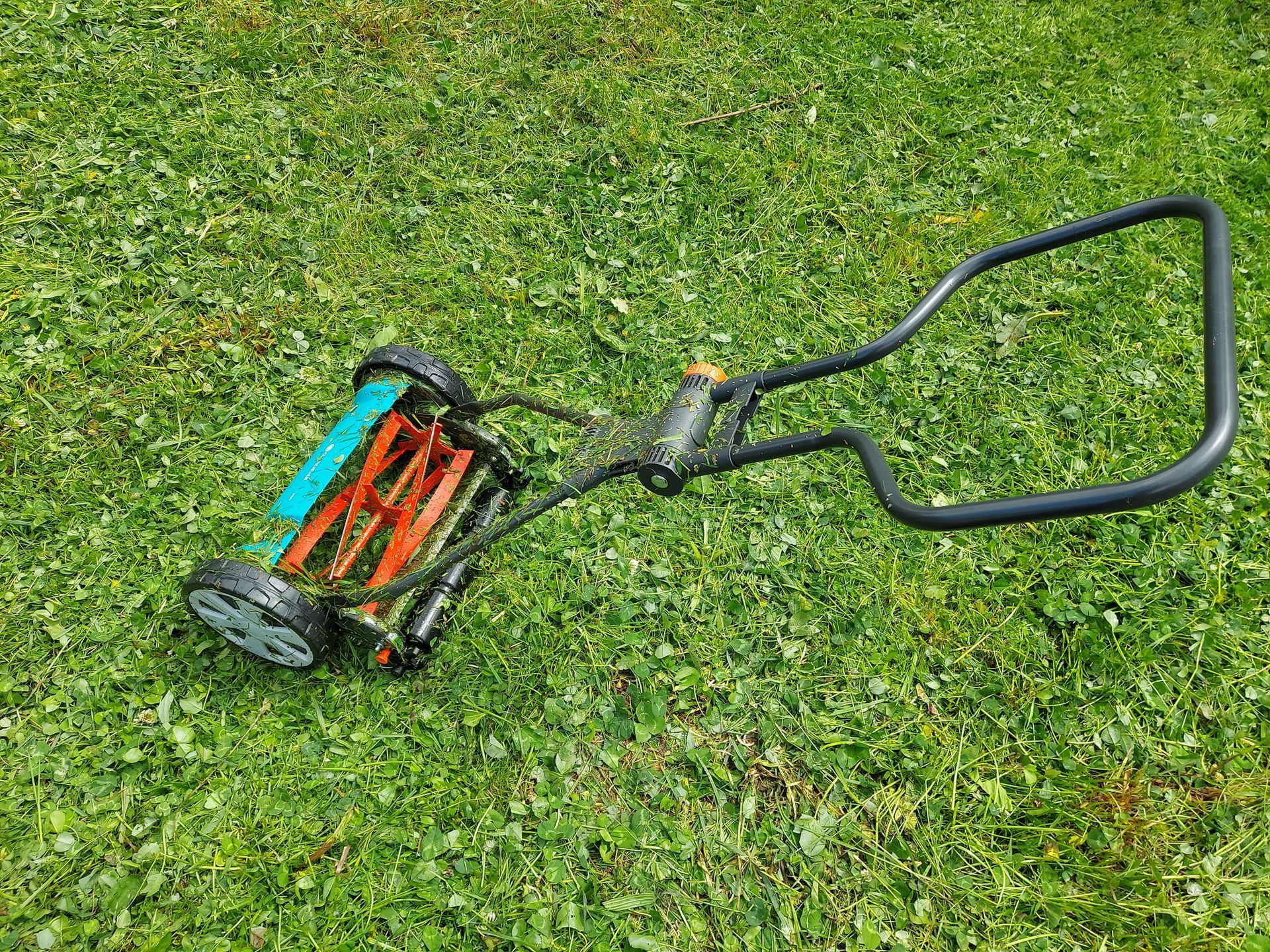 An example of a lawn mower in need of lawn mower spare parts in Perth