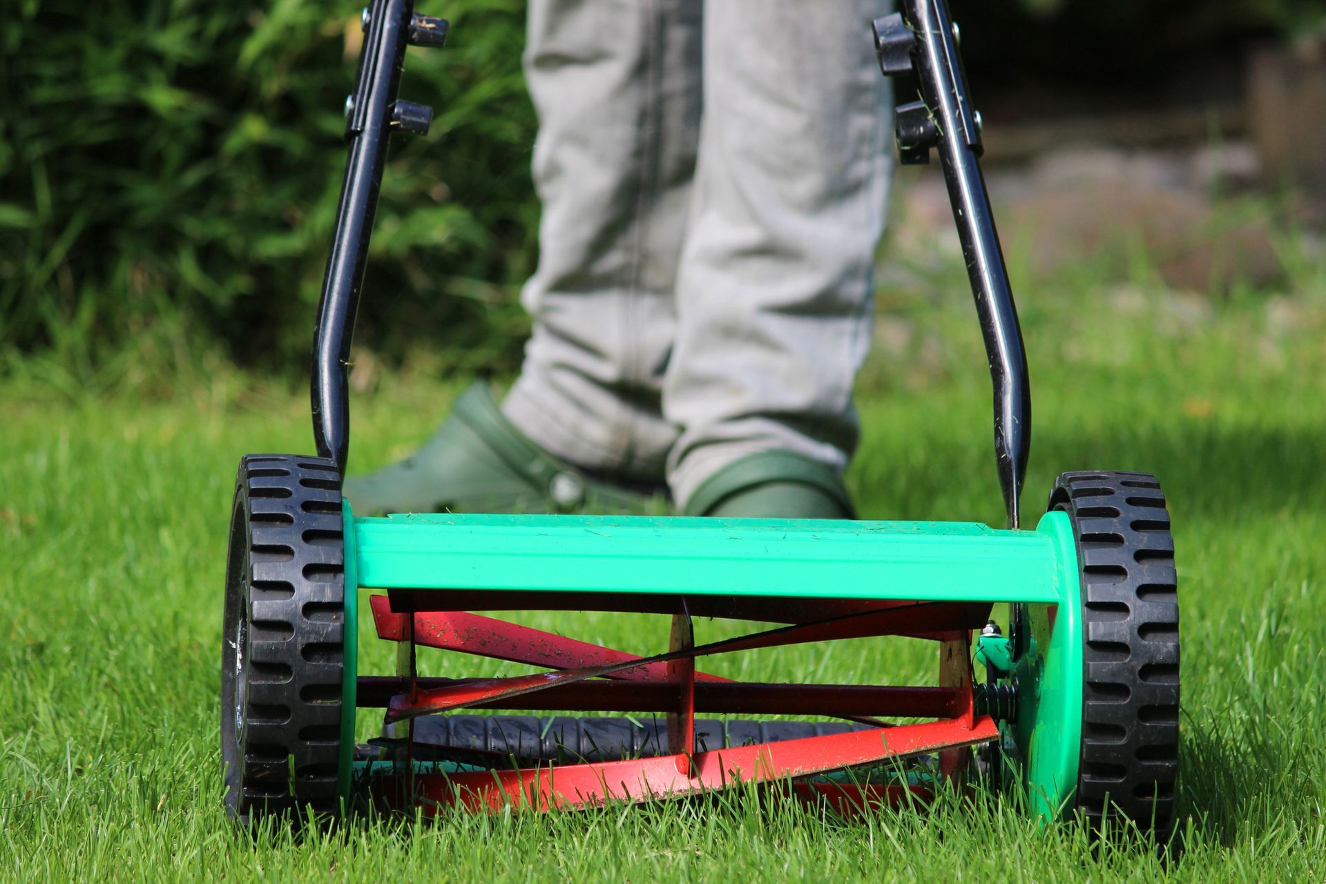 An example of a lawn mower in need of lawn mower spare parts in Perth