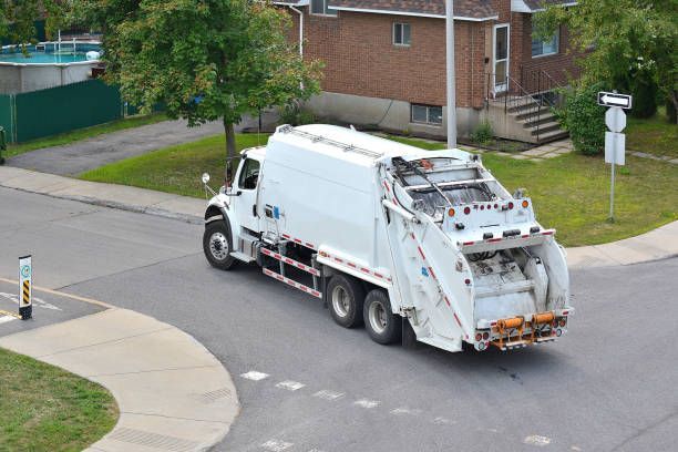 Garbage truck
