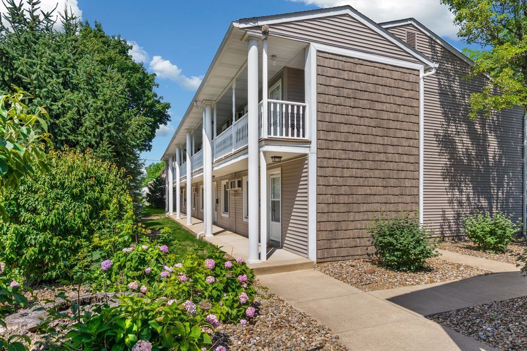 Graham Commons photo gallery