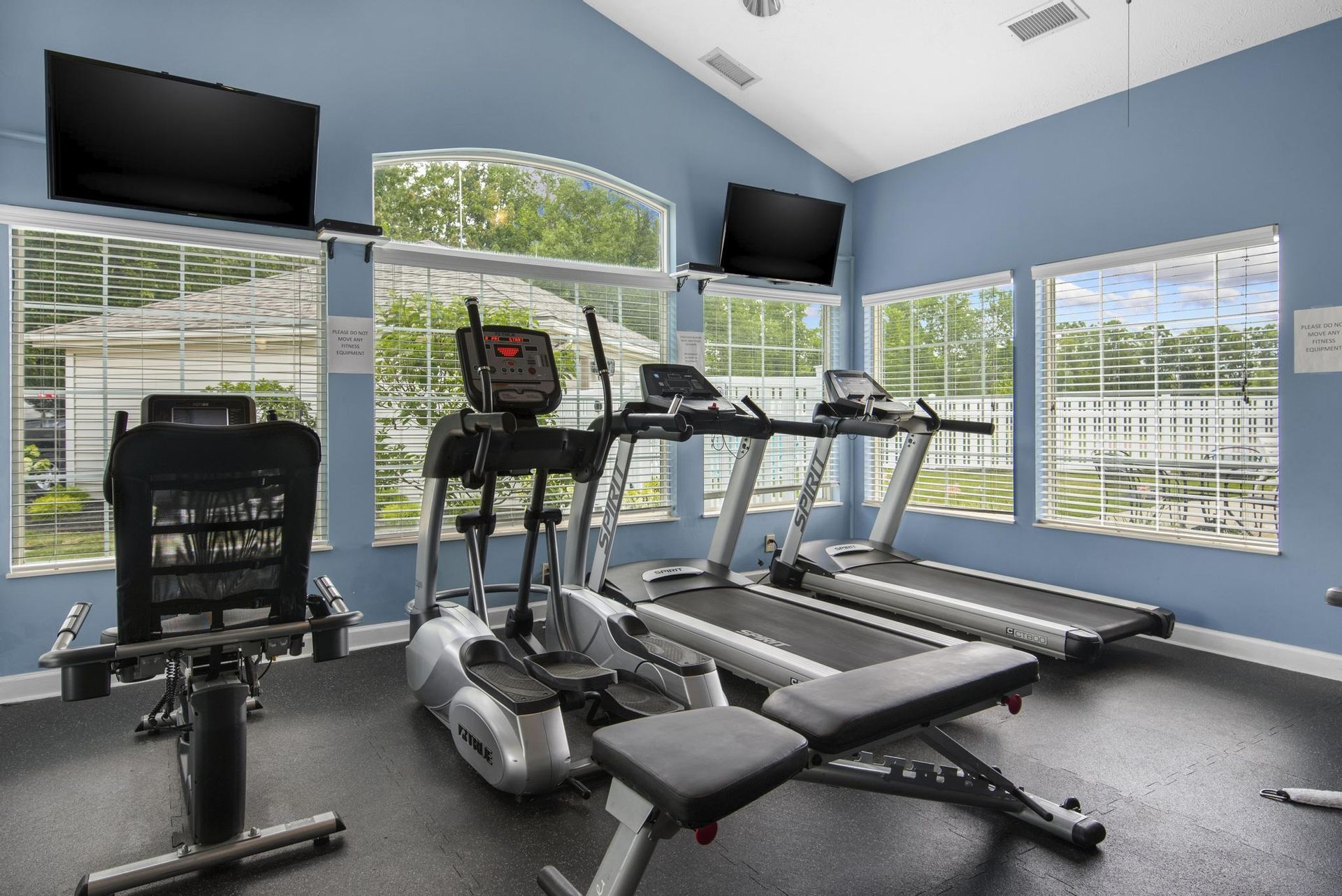 Columbia Woods Apartments photo gallery