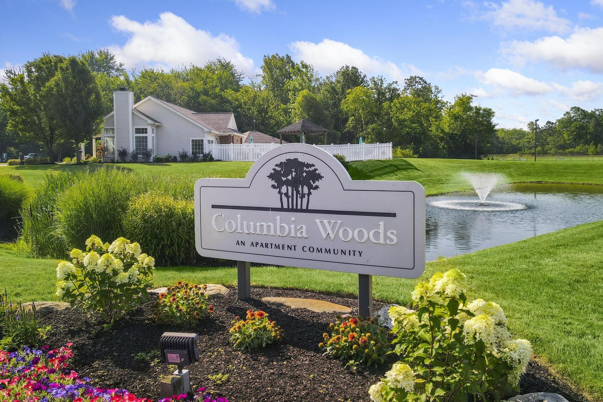 Columbia Woods Apartments photo gallery